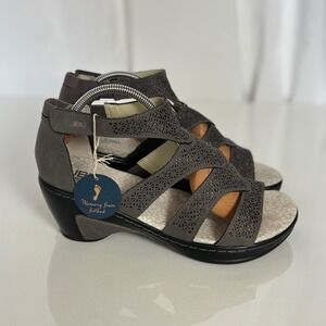 NWT JBU by Jambu Bianca Wedge Sandals Gray Memory Foam Comfort Women's 9M
